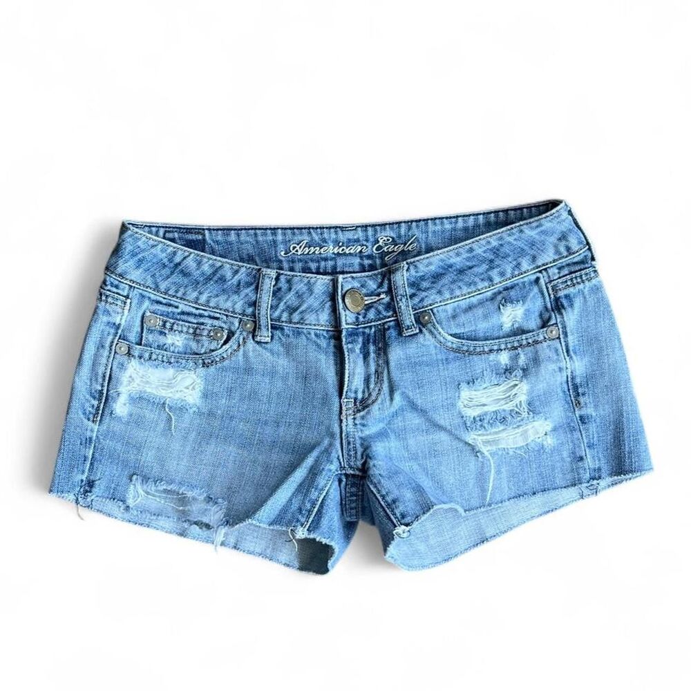 American eagle Women's Low Rise Blue Shorts